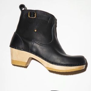 No.6 - 5in Black Leather Clog Buckle Boot on Mid Heel